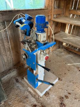 Doppelblatt-Winkelkreissäge - Holzverarbeitungs-Maschinen