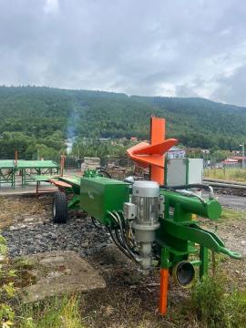 Spaltmaschine Drekos made s.r.o . |  Holzabfallverarbeitung | Holzverarbeitungs-Maschinen | Drekos Made s.r.o