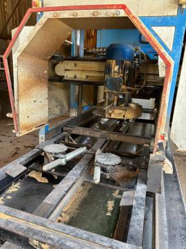 Winkelkreissäge Drekos made s.r.o |  Sägetechnik | Holzverarbeitungs-Maschinen | Drekos Made s.r.o